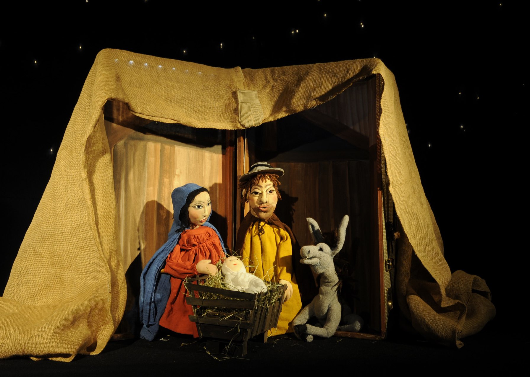 Maria, Josef und Esel als Puppenfiguren